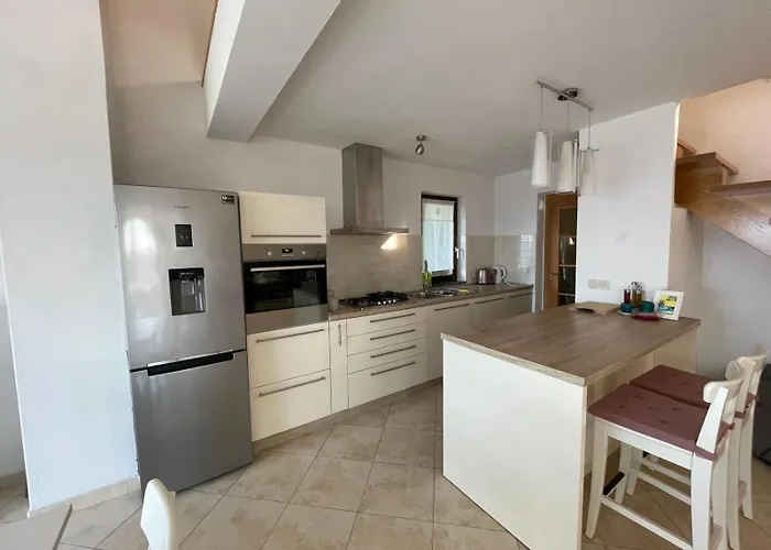 Apartman Lucille Kali