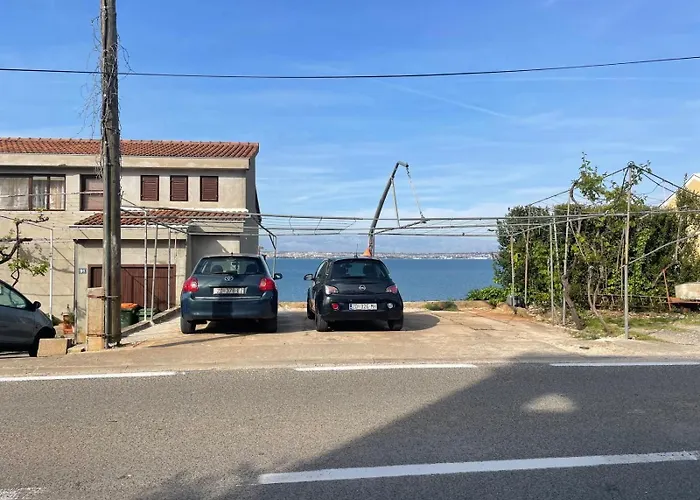 Lucille Apartman Kali